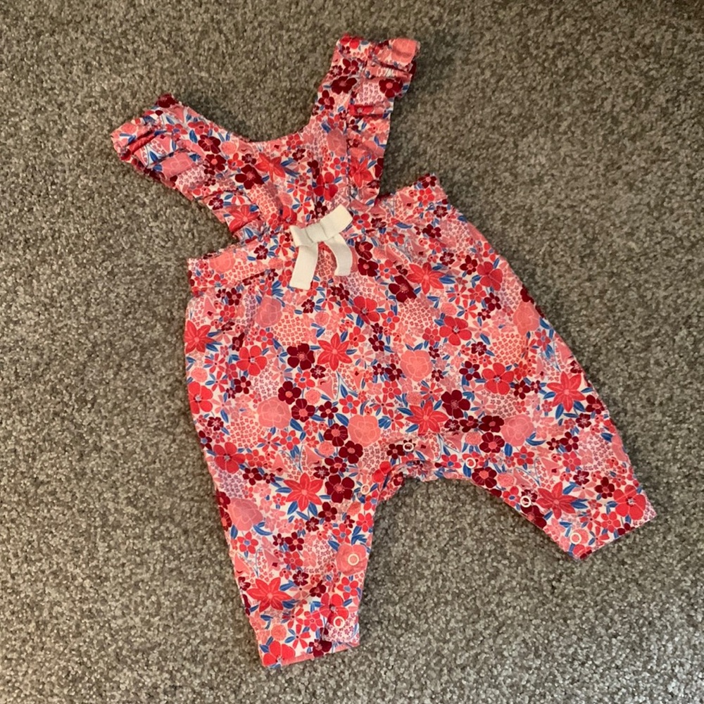 Tea Collection floral romper 🌸